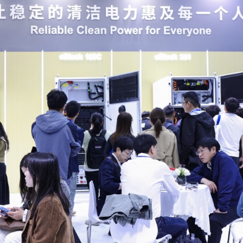 超“燃”！！奇点能源人气爆棚掀起科技热潮
