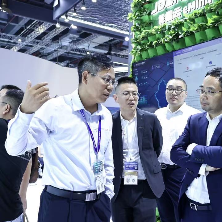 JDEnergy Shines at SNEC with Three Key Initiatives: Anchoring Sustainability, Boosting Intelligence, and Deepening Ecosystem Development
